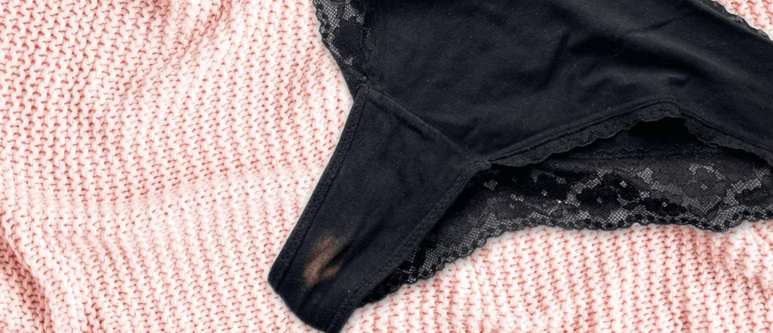 Dlaczego wydzielina z pochwy powoduje bielenie majtek?