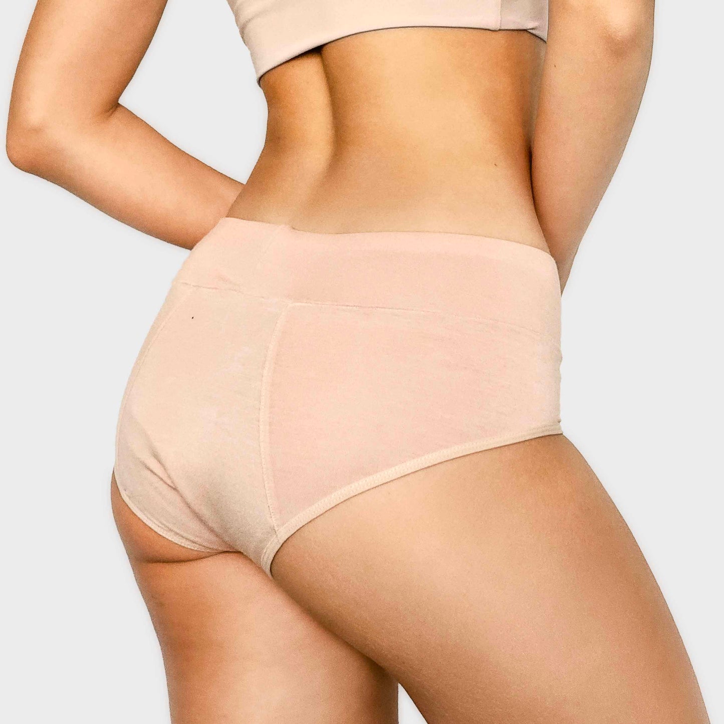 Majtki menstruacyjne boyshort z niskim stanem