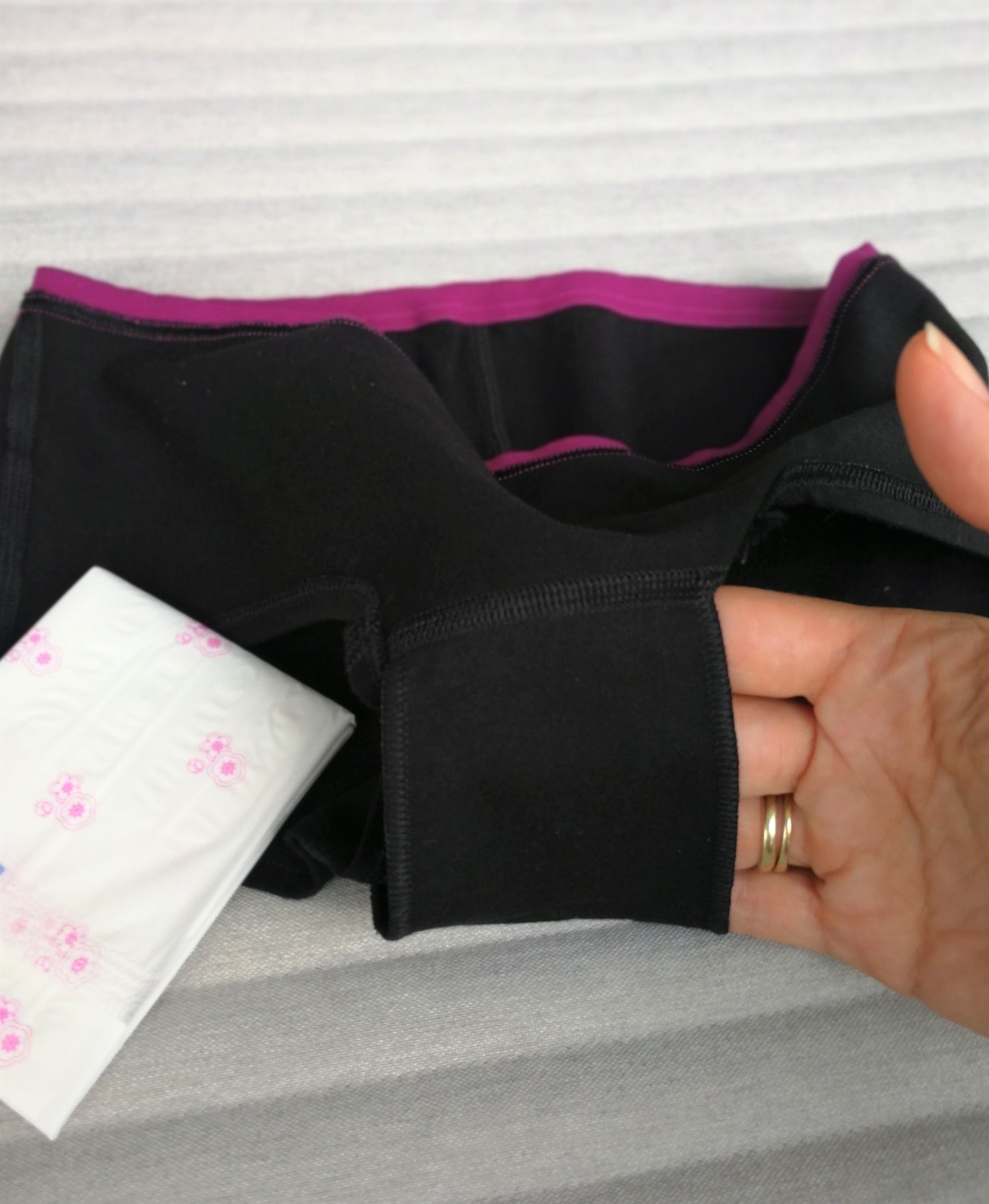 majtki z bawełny organicznej bikini black bielizna bawełniana aniony srebra litewska marka