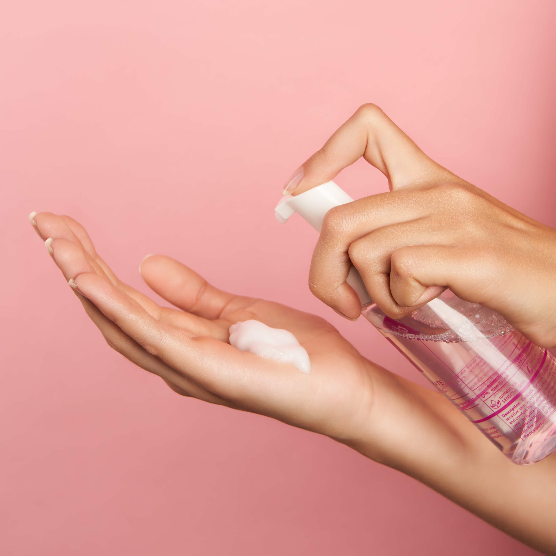 Woman holding Gentle Day intimate hygiene foam